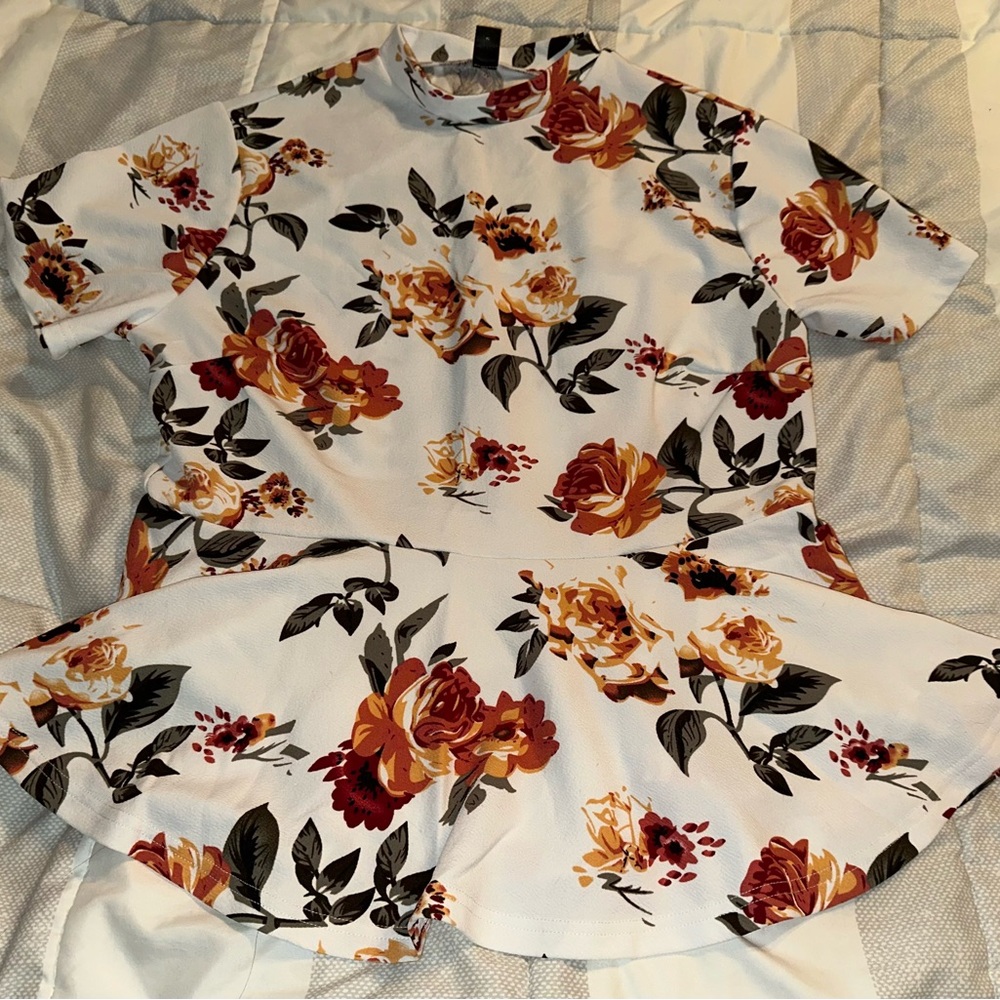 SHEIN Floral Short Sleeve Top - White and Orange